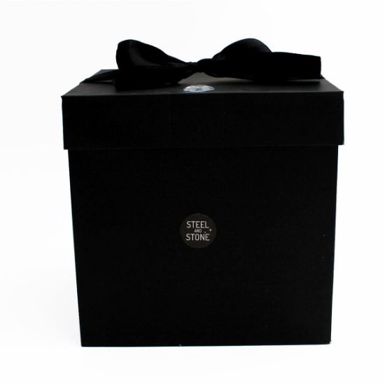 ΚΟΥΤΙ ΔΩΡΟΥ 06 ΜΑΥΡΟ