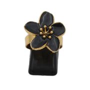 ΣΚΟΥΛΑΡΙΚΙΑ 06 ΜΑΥΡΟ