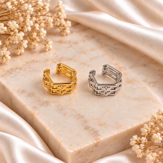 EARCUFF